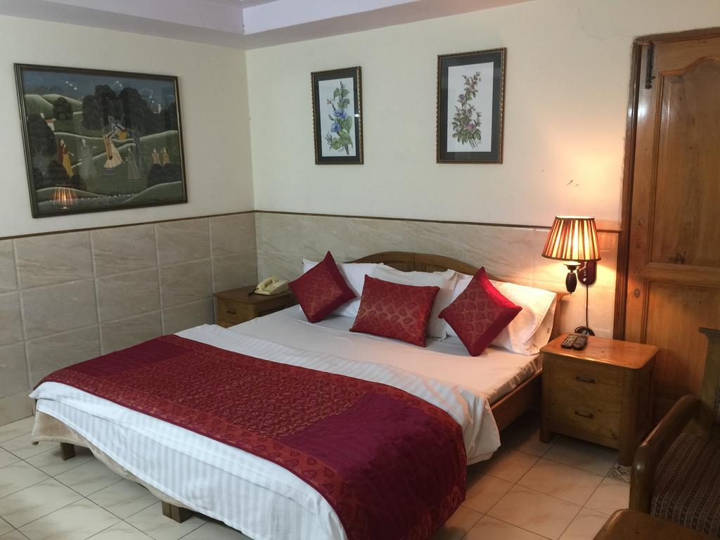 Hotel Ekant Faridabad Phòng bức ảnh